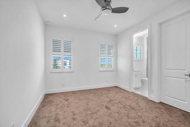 Building Photo - 13482 Artisan Cir