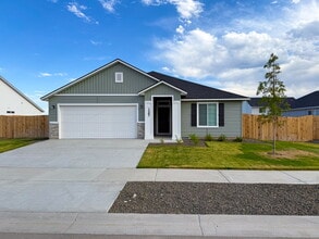 Building Photo - 1367 Silver Vly St