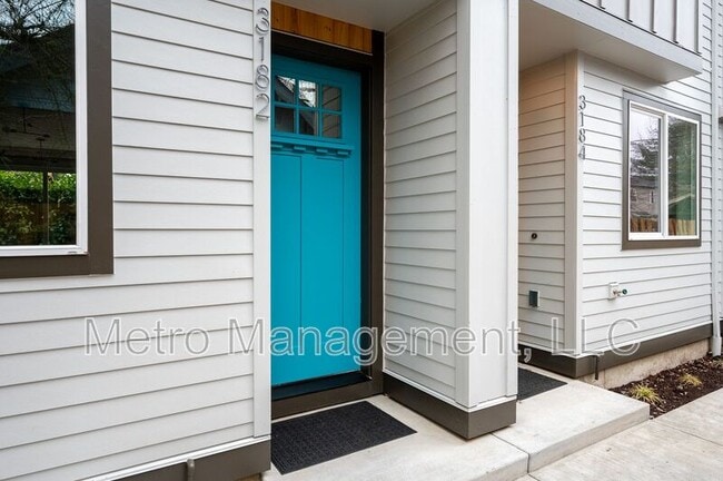 Building Photo - 3182 SE 62nd Ave