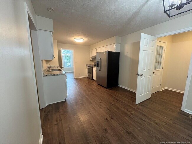 Building Photo - 2544 Previs Rd