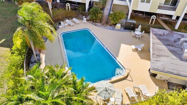 Building Photo - 4651 1st St NE