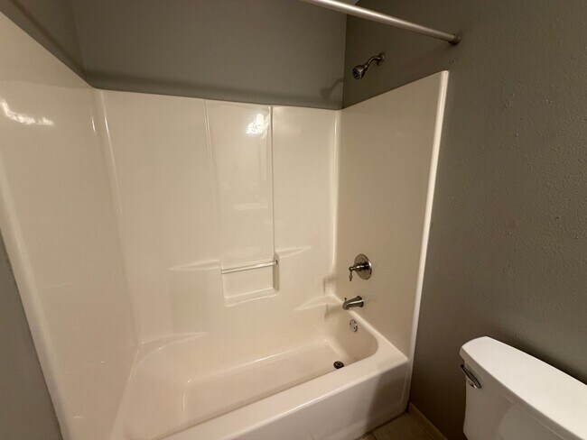Building Photo - 16258 Hailey Ln