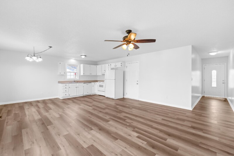 Building Photo - 304 Walkers Ridge Dr