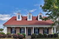 Building Photo - Beautiful 3 Bedroom Ranch: Move in Special available