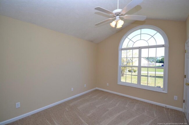 Building Photo - 361 Americana Dr