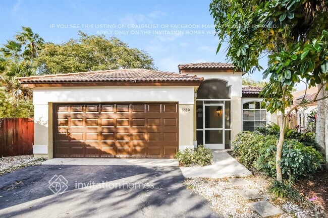 Building Photo - 5550 NW 49th Ave