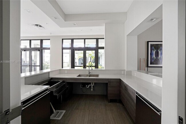 Building Photo - 8167 NW 41st St