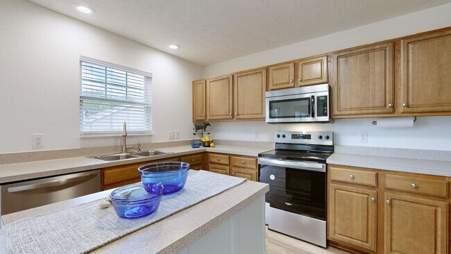 Building Photo - 1029 Lexington Farms Dr