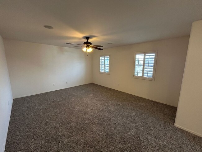 Building Photo - 11783 N 143rd Ave