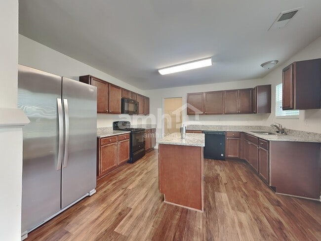 Building Photo - 36 Jones Creek Cir