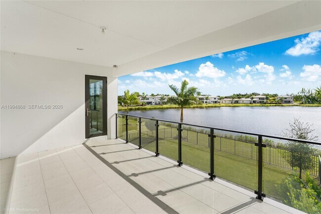 Building Photo - 8095 Crystal Downs Ave