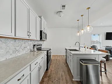 Building Photo - 691 Snow Owl Dr