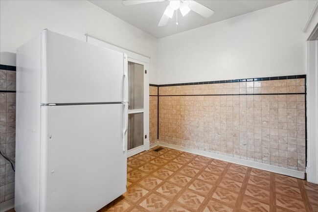 Building Photo - 4007 Biddison Ln