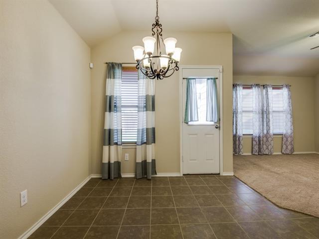 Building Photo - 1122 Roman Dr