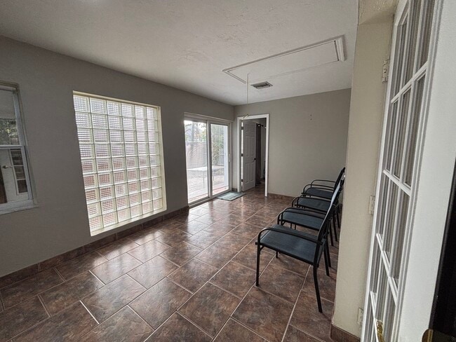 Building Photo - 44 Capistrano Dr