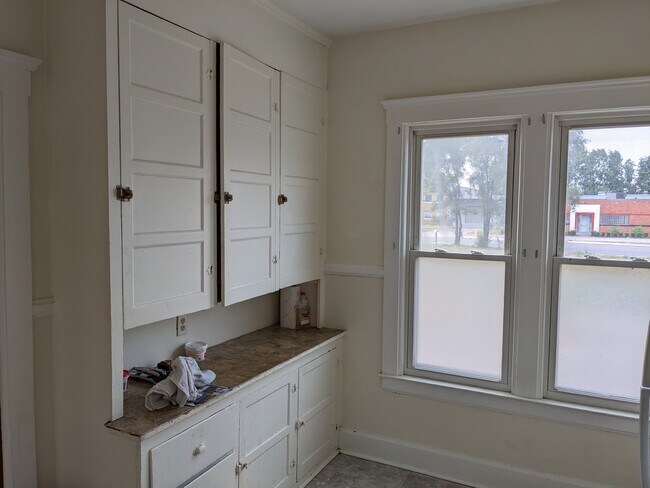 Building Photo - 2762 Casper St