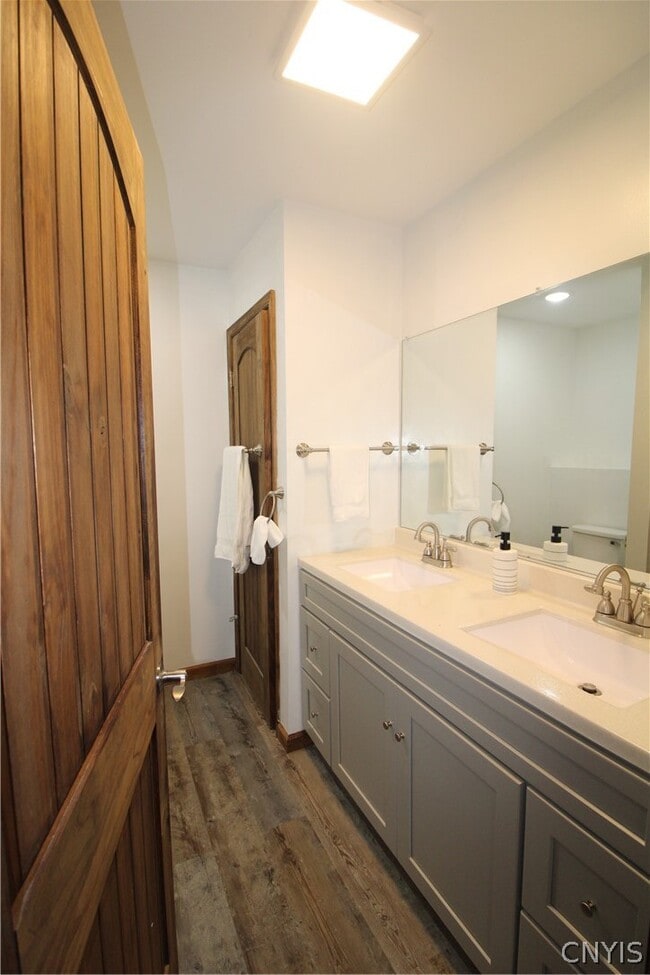 Building Photo - 1601 Lighthouse Hill Rd