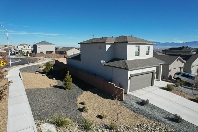 Building Photo - 10753 Aspiration Ln SW