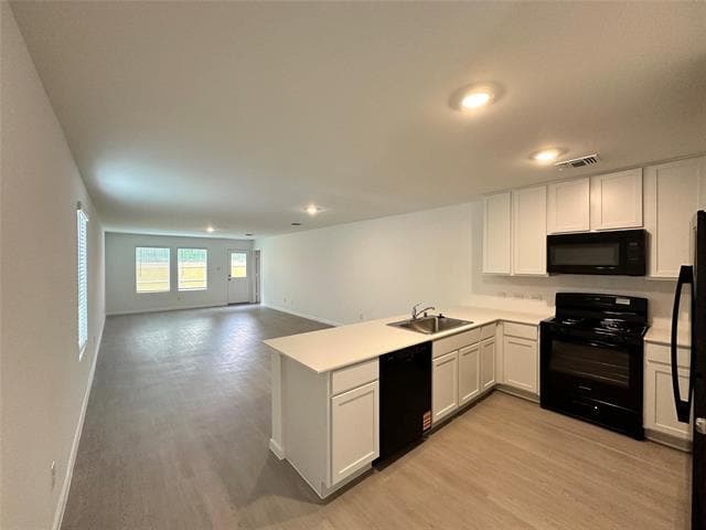 Building Photo - 1429 Erie Dr