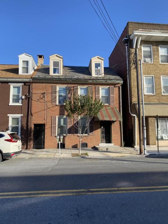 Building Photo - 809 Chestnut St
