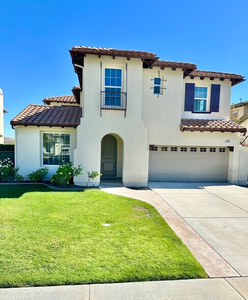 Primary Photo - 1976 Lakota St