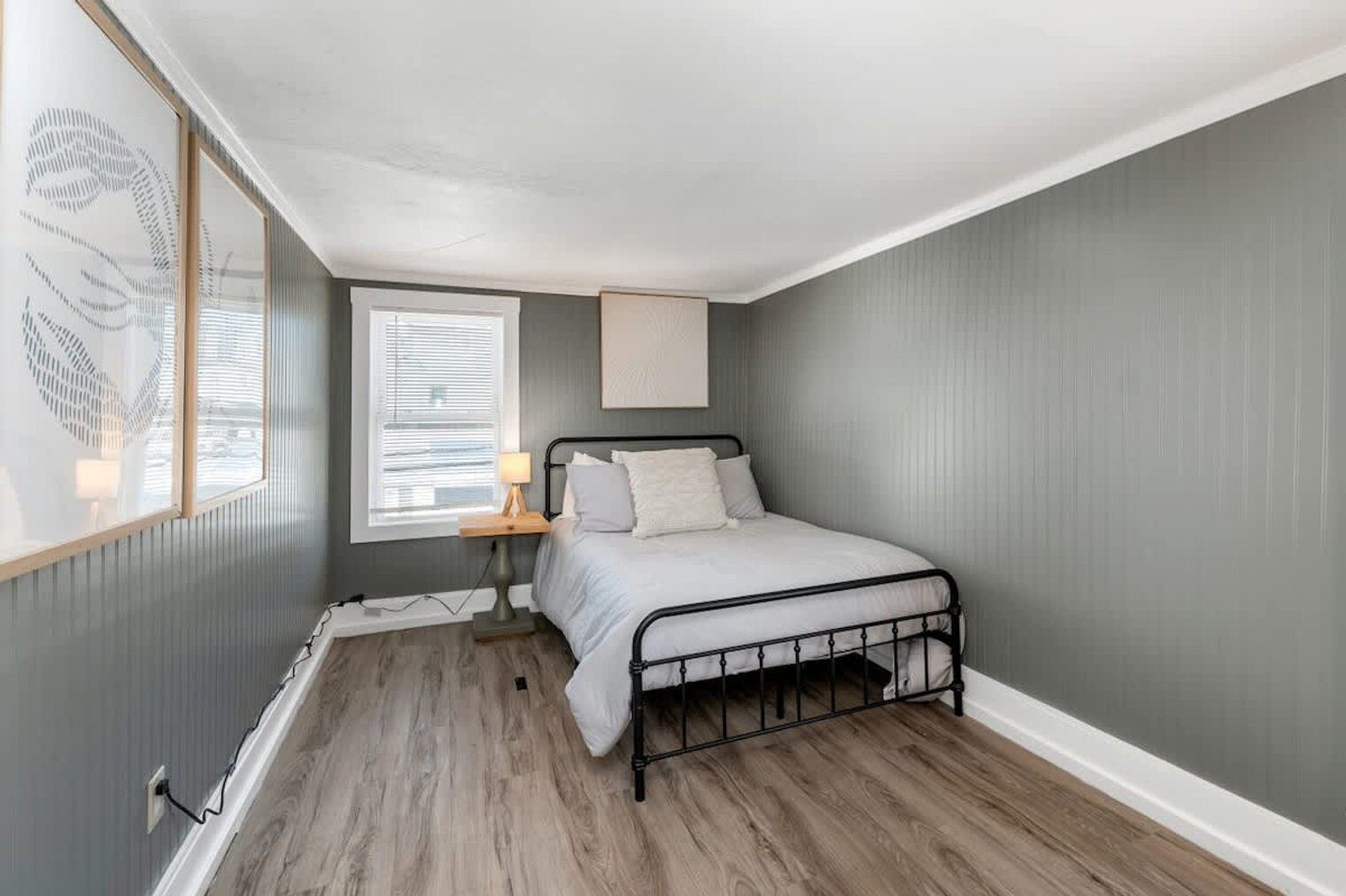 Building Photo - 9 Cole St