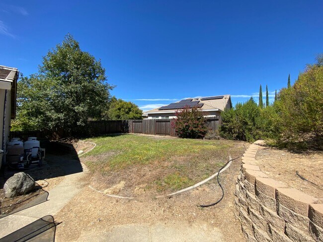 Building Photo - 6082 Connery Dr