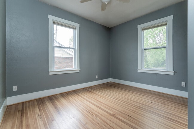 Building Photo - Fantastic 3bd/2ba home! Let yourself in!