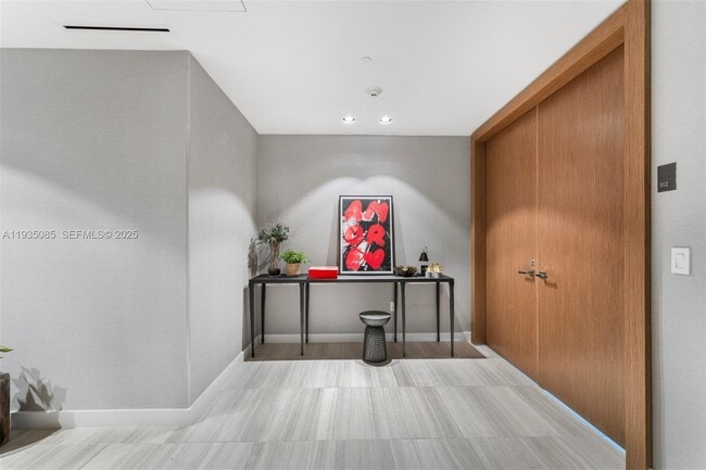 Building Photo - 4701 Meridian Ave