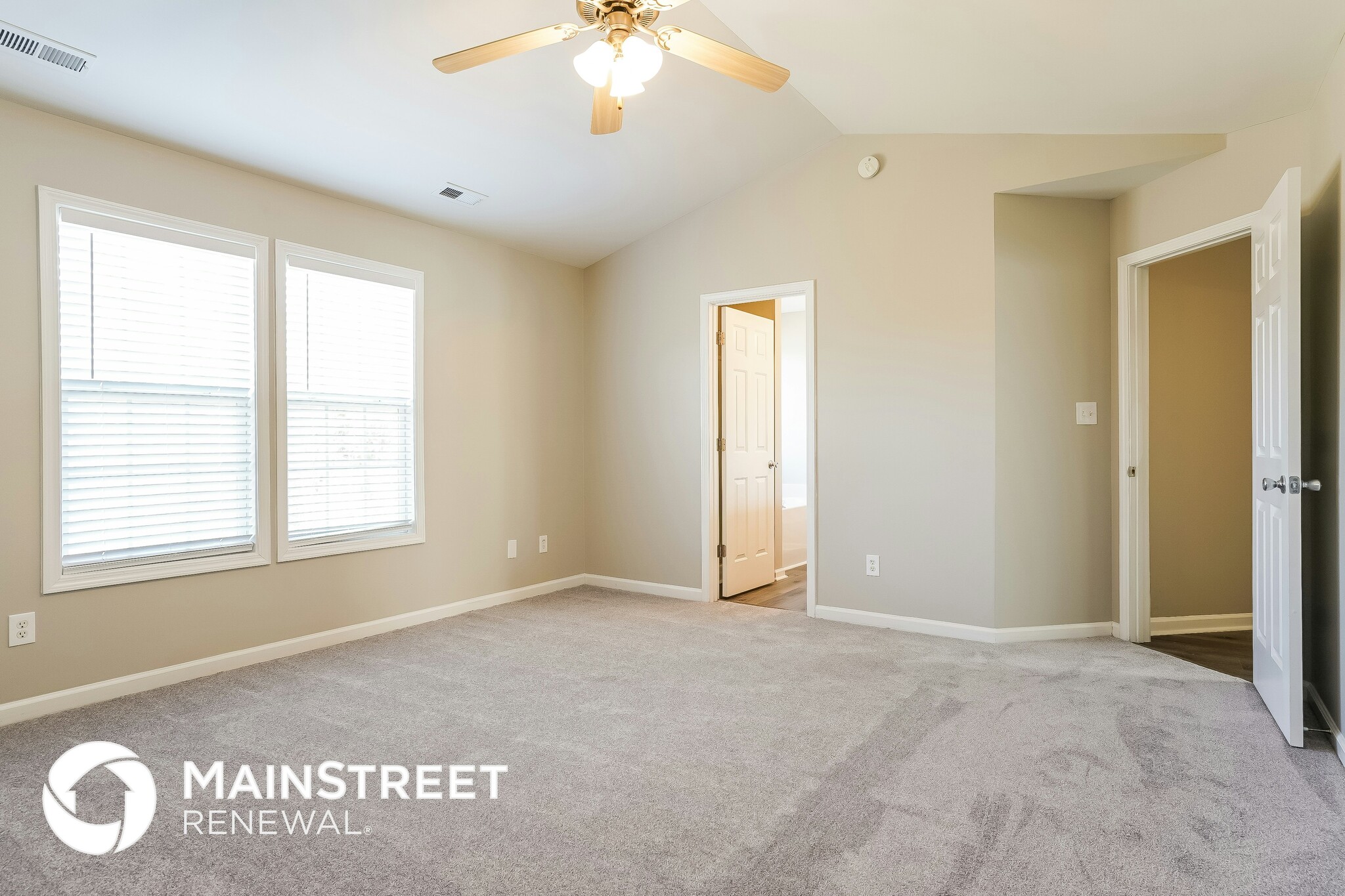 Building Photo - 7109 Bristoe Station Ln