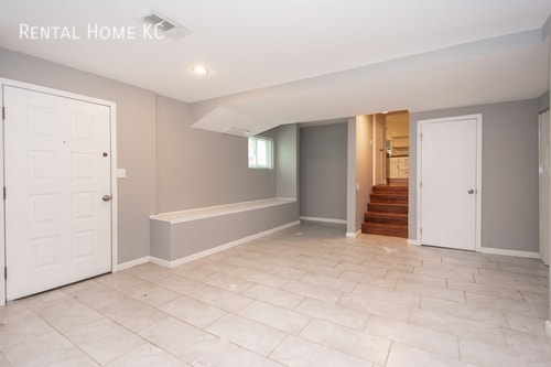 Building Photo - 5101 Hardy-
