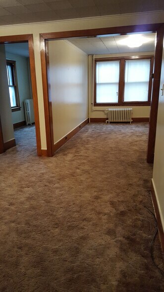 Building Photo - 251 Broad St