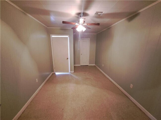 Building Photo - 101 Lawson St