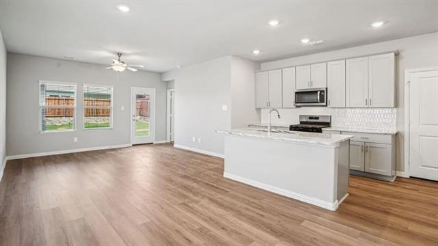 Building Photo - 408 Blanton St