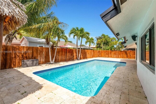 Building Photo - 730 SW 95 Terrace