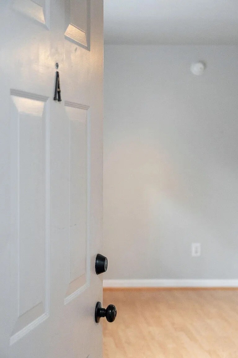 Building Photo - 6 Commercial Row