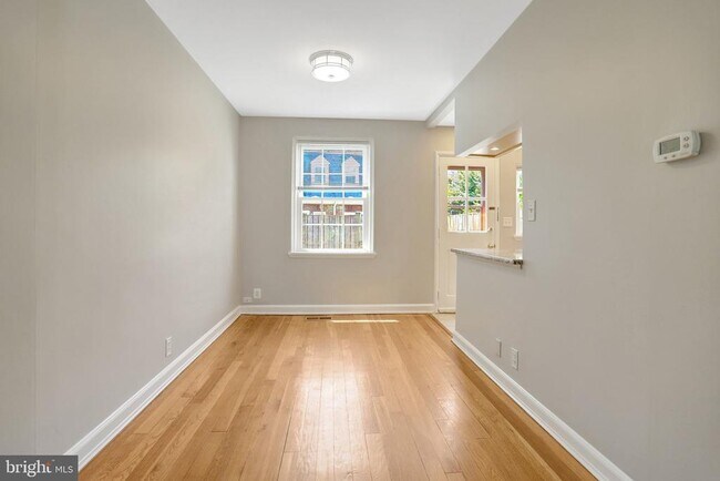 Building Photo - 3267 S Stafford St