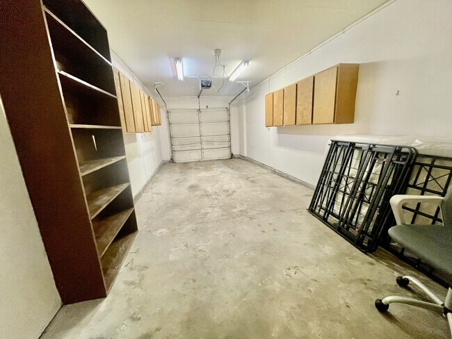 Building Photo - 2711 Grants Lake Blvd