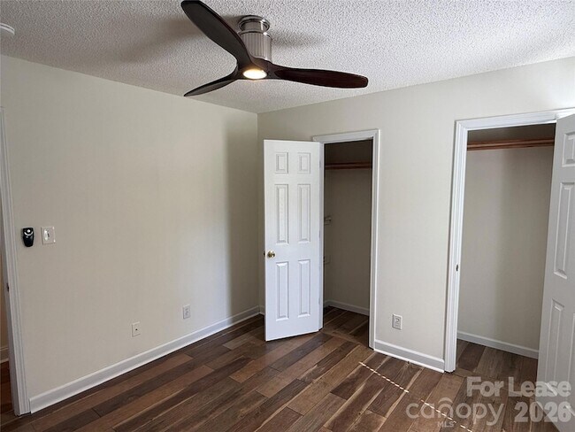 Building Photo - 330 Ferrell Ave