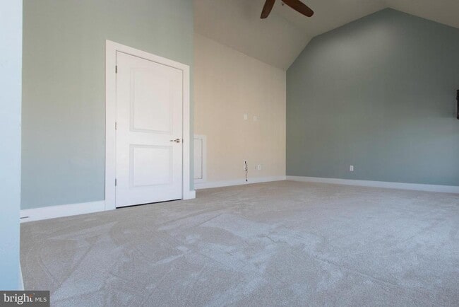 Building Photo - 408 Hendrix Ave