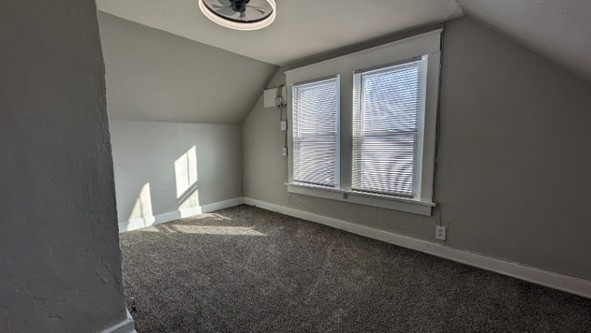 Building Photo - 4107 Flora Ave
