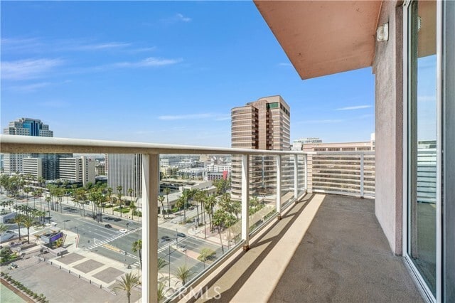Building Photo - 388 E Ocean Blvd