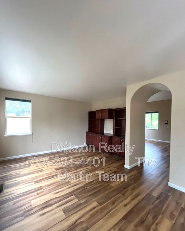 Building Photo - 1998 Amber Leaf Ct