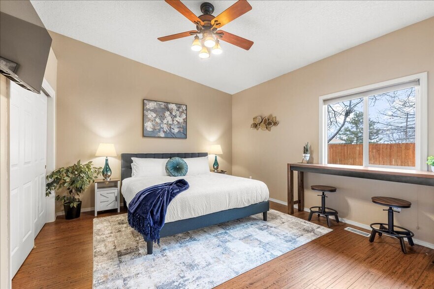 Building Photo - 7838 W Holt Ct