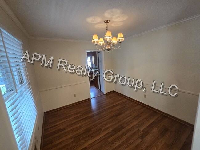 Building Photo - Single story West Columbia home