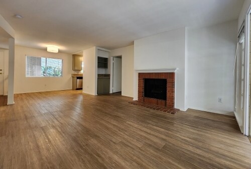 Interior Photo - 1810 Malcolm Ave