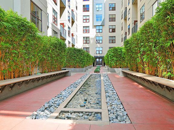 Building Photo - 1150 J St