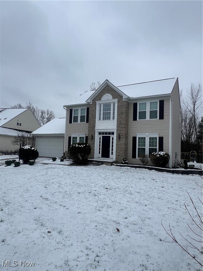 Building Photo - 654 Brookwood Ct