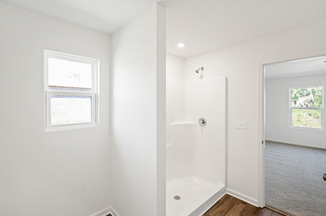Building Photo - 21750 Sutherland Cir