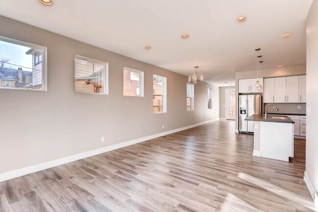 Building Photo - New Construction 3 Bedroom Home with 2 car...